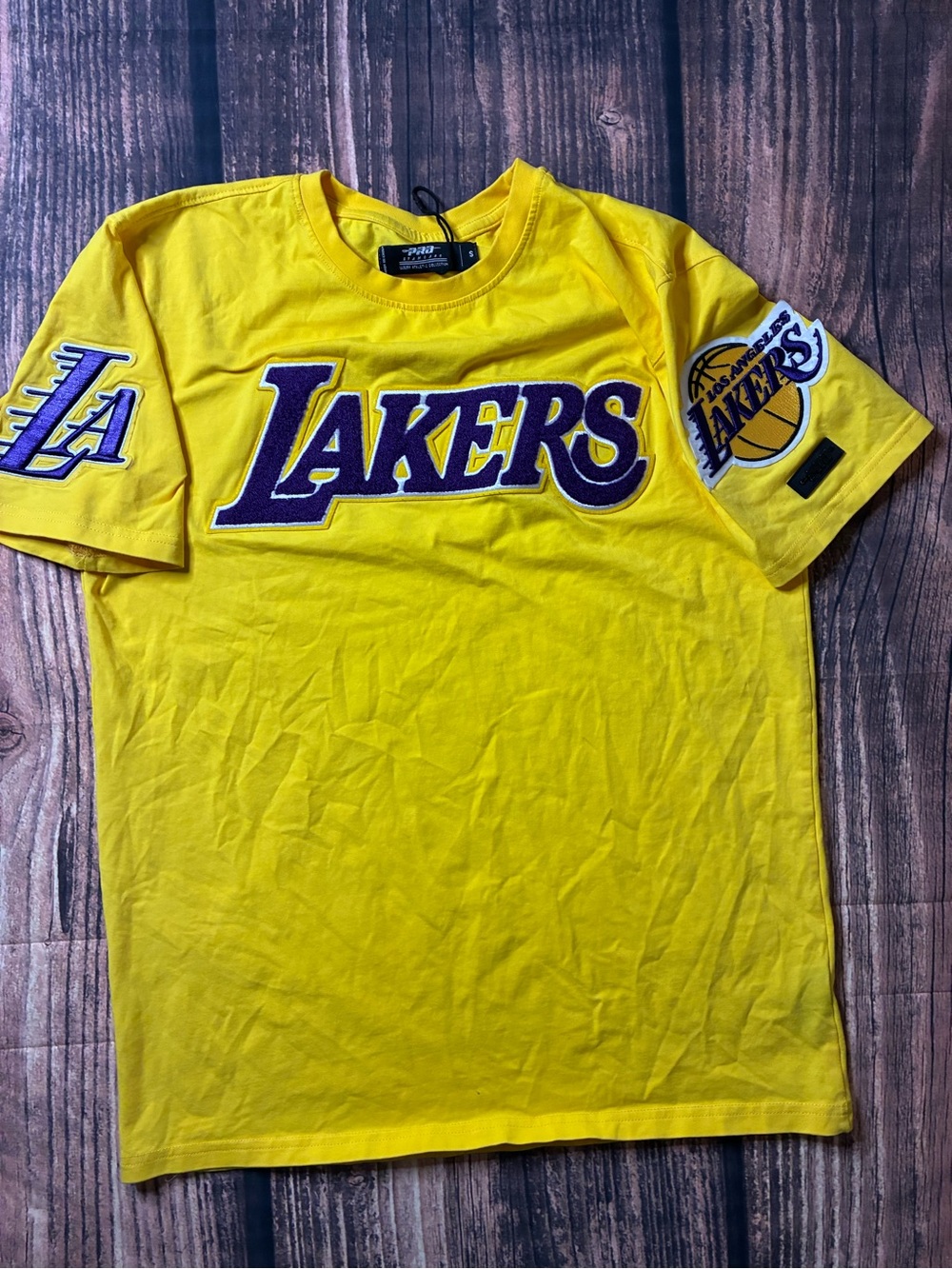 Los Angeles Lakers Men's Crewneck Tee - Yellow